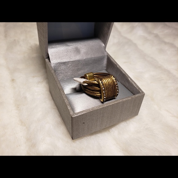 Gold Color Rope Wire Adjustable Crystal Ring - Picture 2 of 4